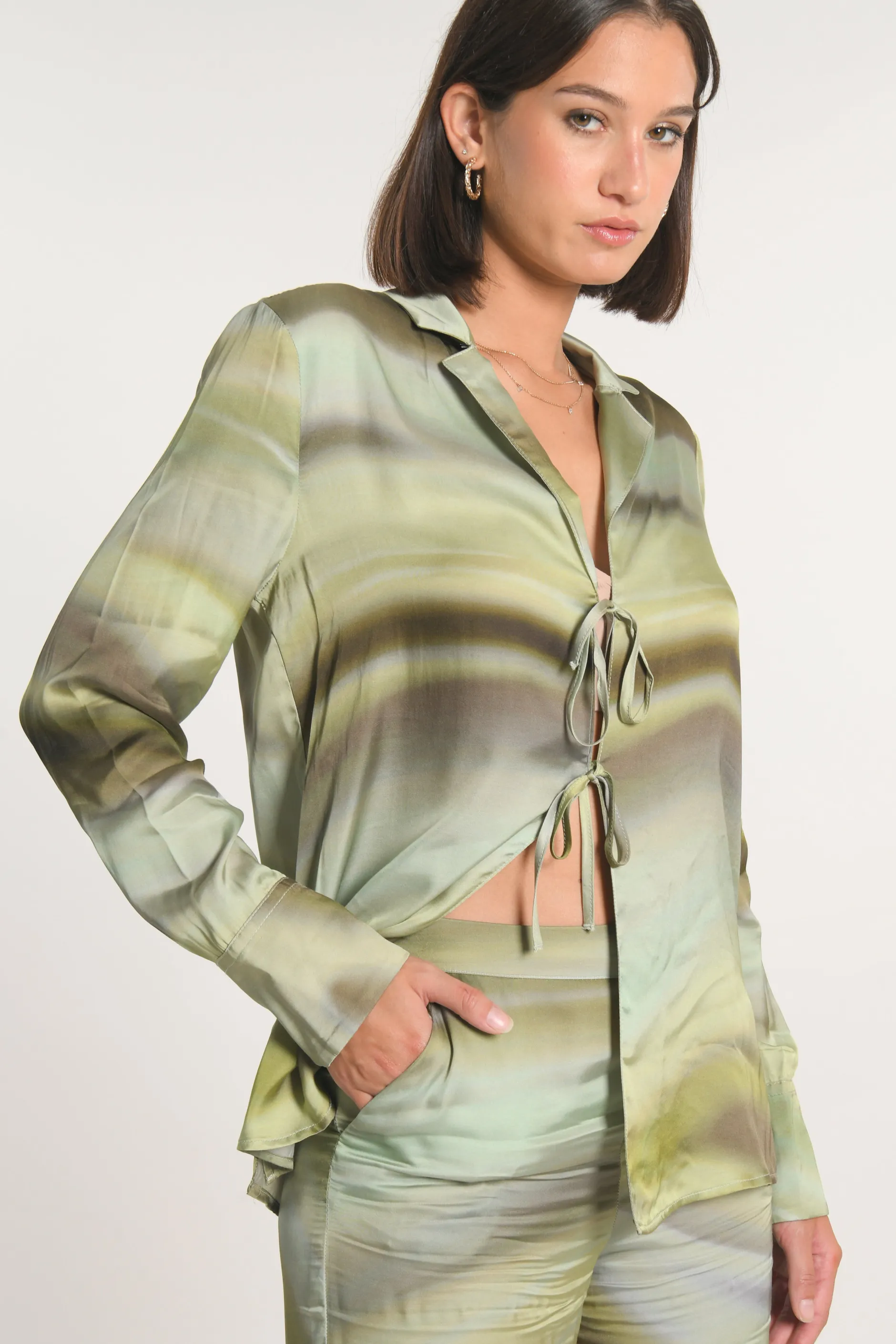 Shop KOOKAÏ CHEMISE NIKITA IMPRIMÉ 70s MULTI KAKI Multikaki