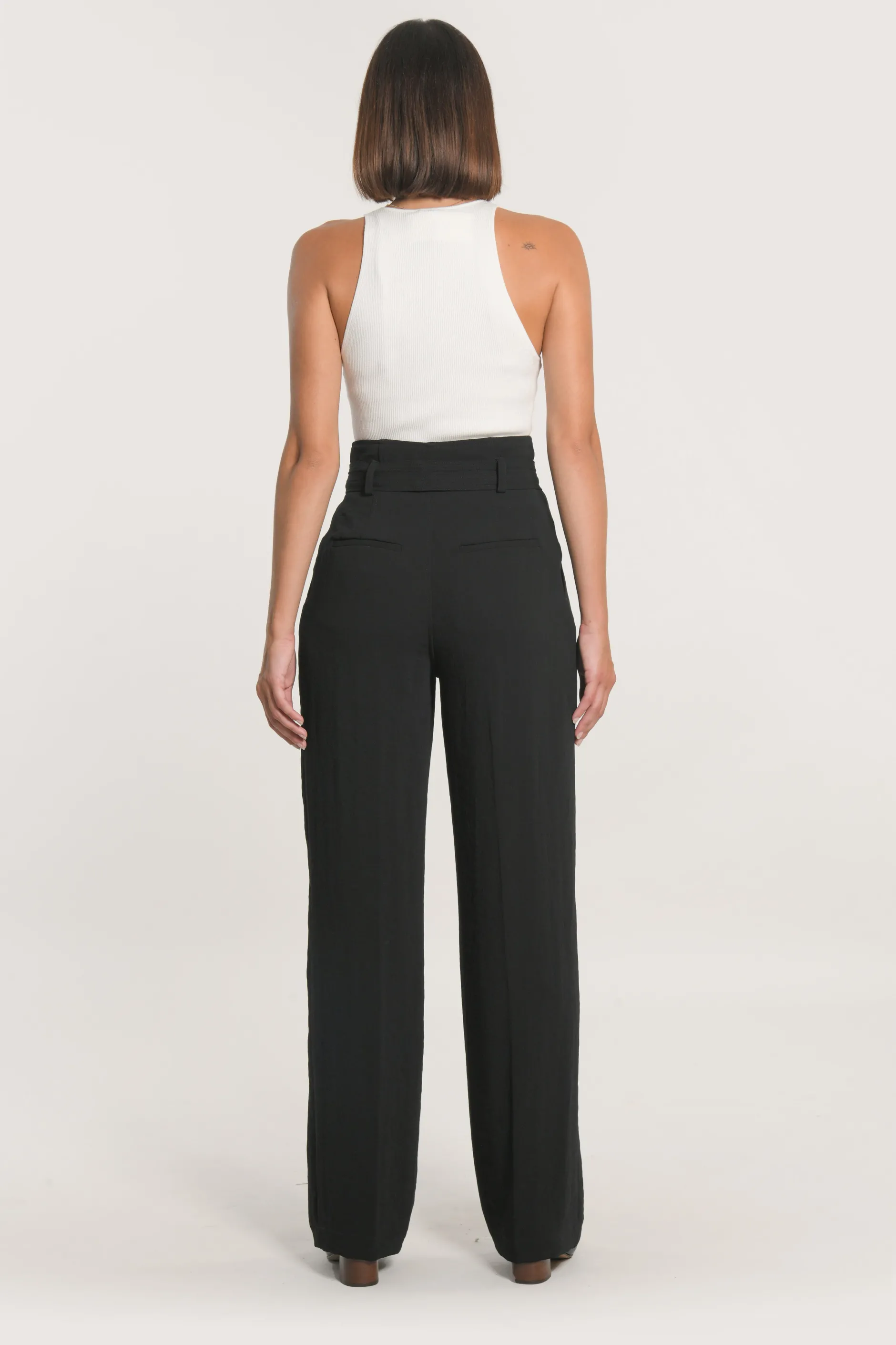 Shop KOOKAÏ PANTALON TAILORING LARGE MIKA Noir
