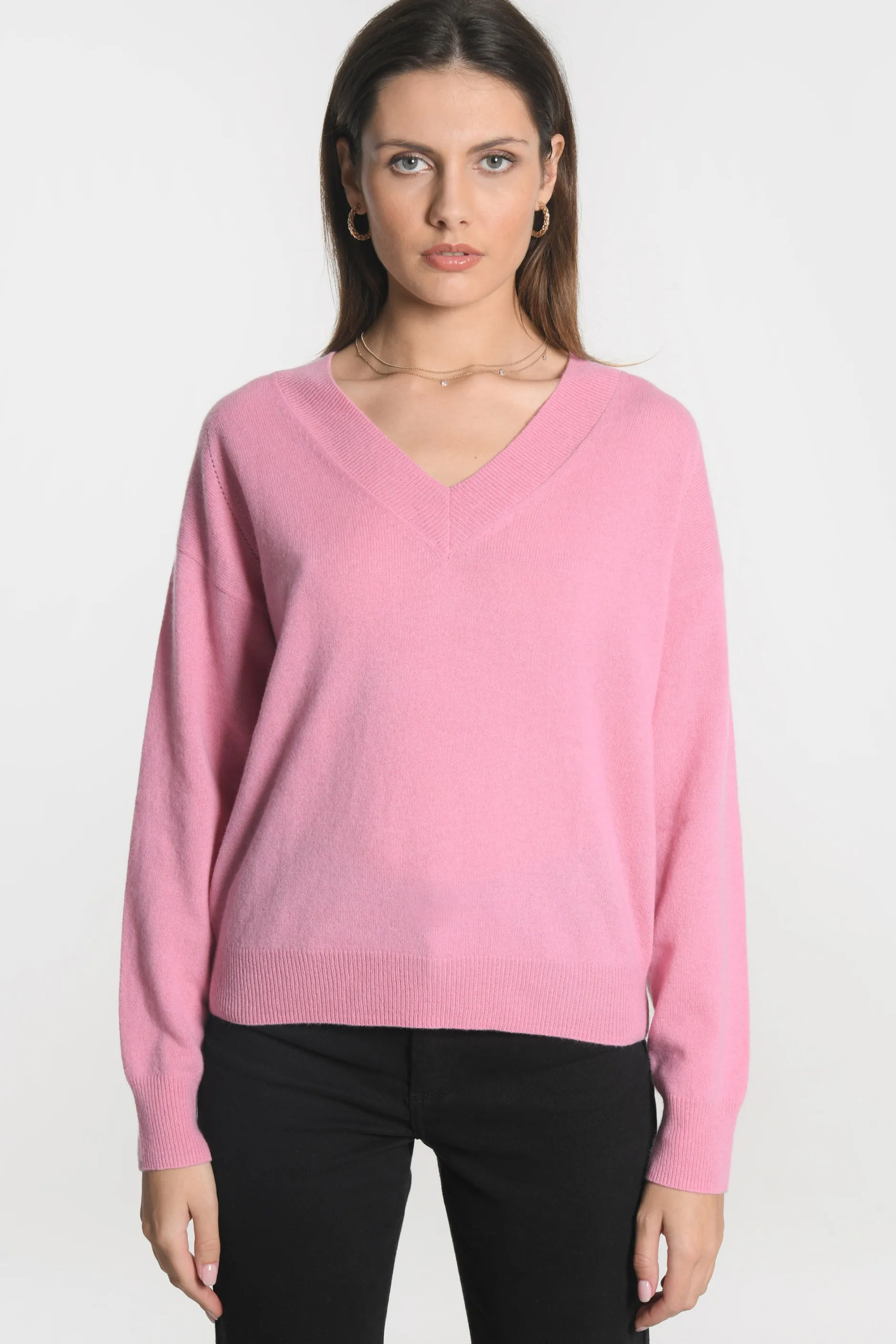 Shop KOOKAÏ PULL COL V ANITA BOIS DE ROSE Boisderose